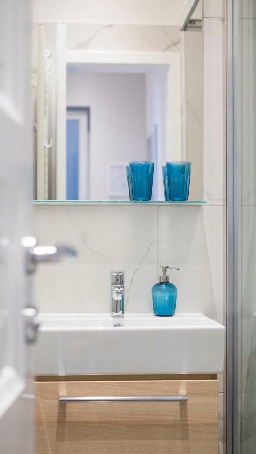 White Rose Apartment Zagabria Esterno foto